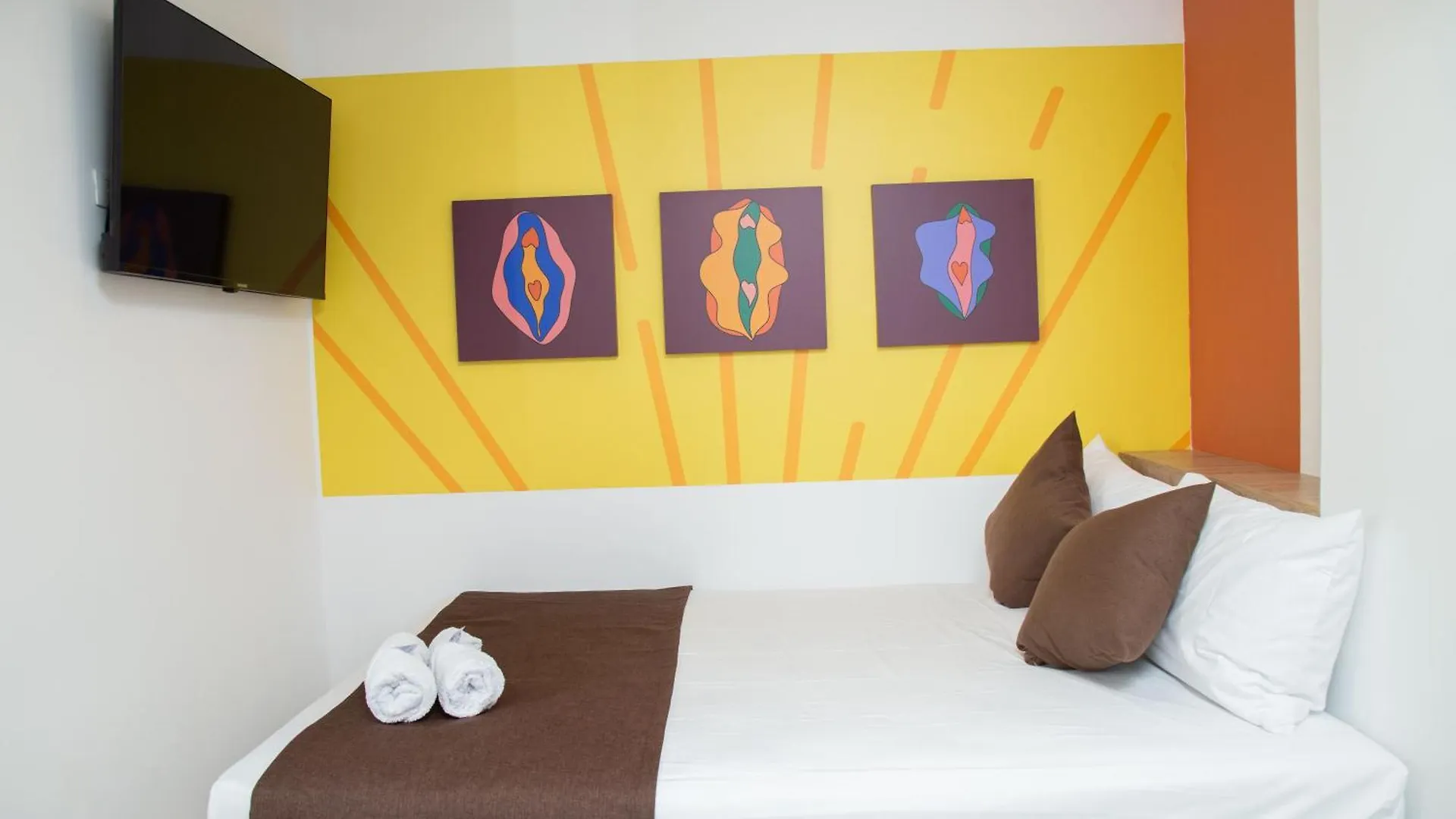 Bajo La Luna Hotel Medellín Colombia