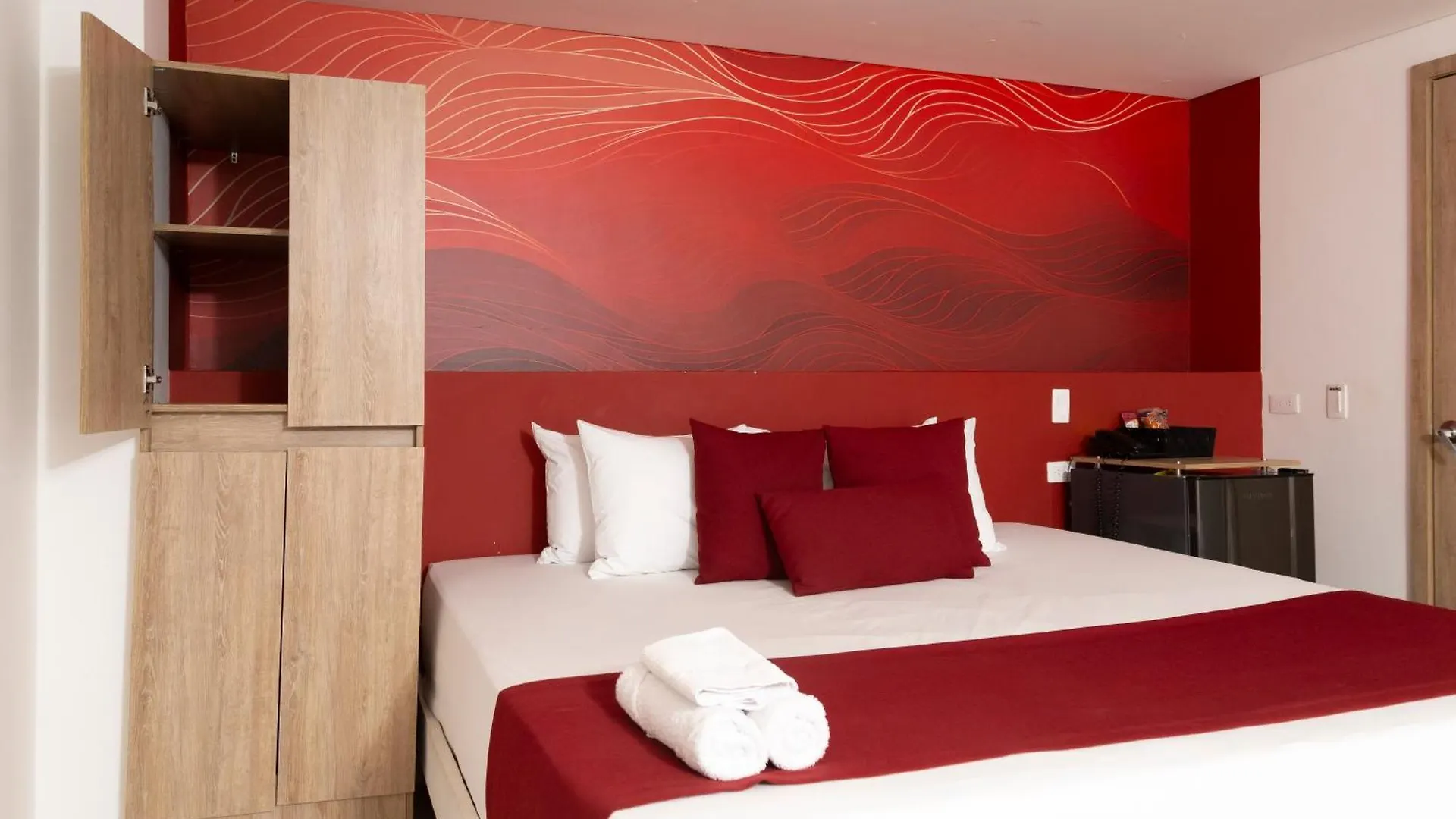 Bajo La Luna Hotel Medellín