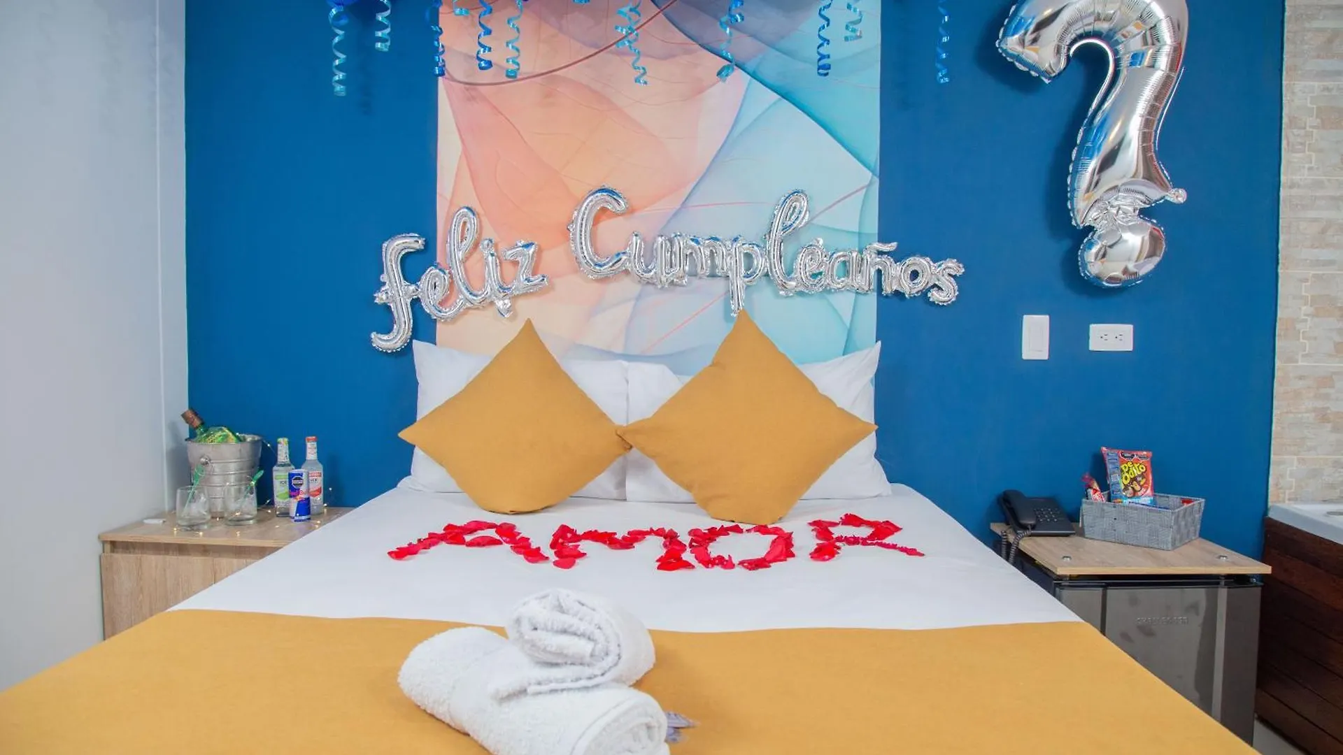 Bajo La Luna Hotel Medellín