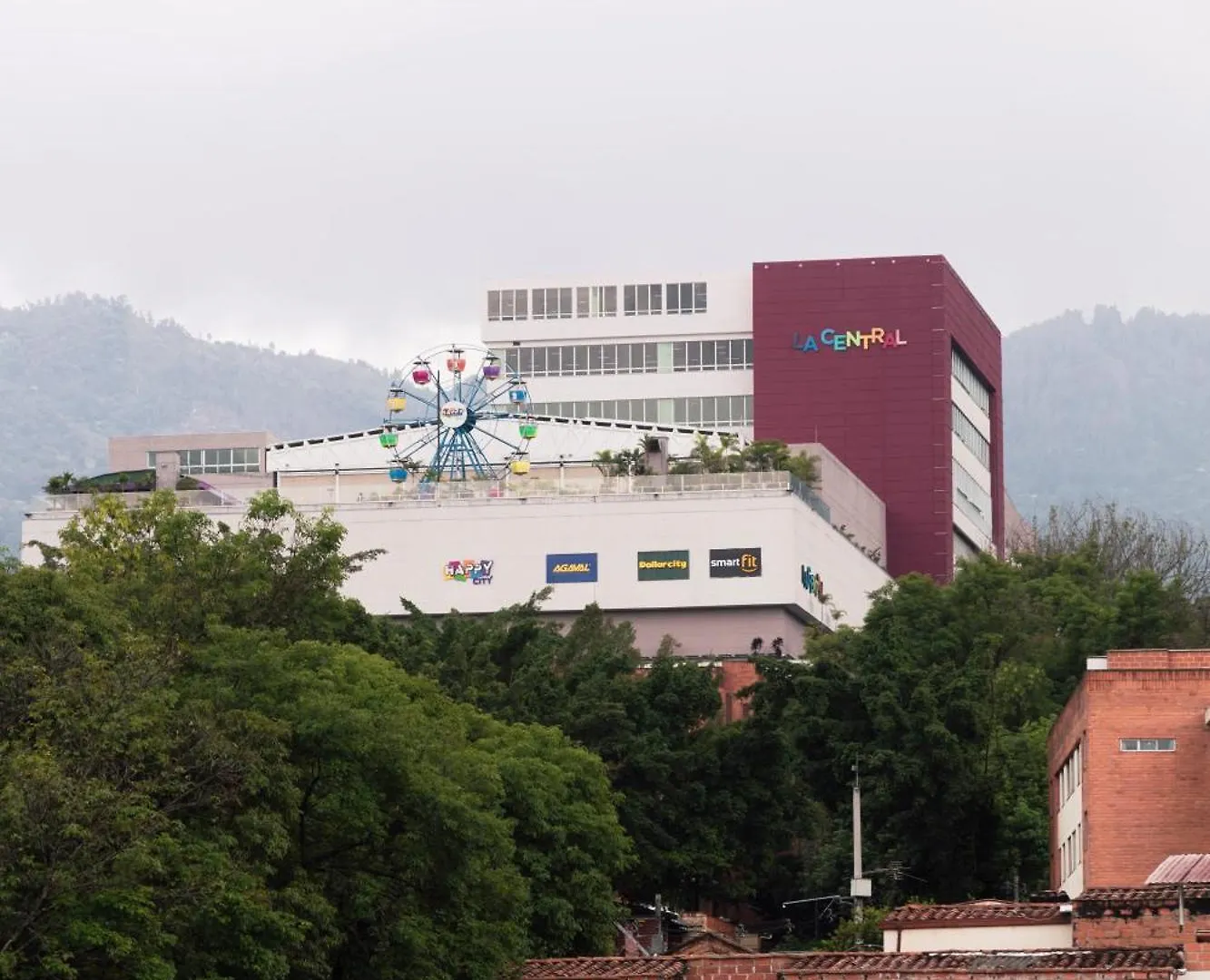 Bajo La Luna Hotel Medellín Colombia