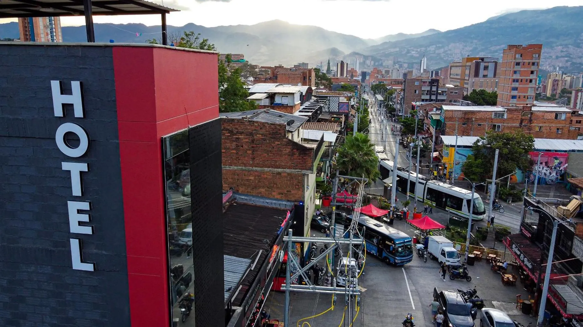 Bajo La Luna Hotel Medellín Colombia